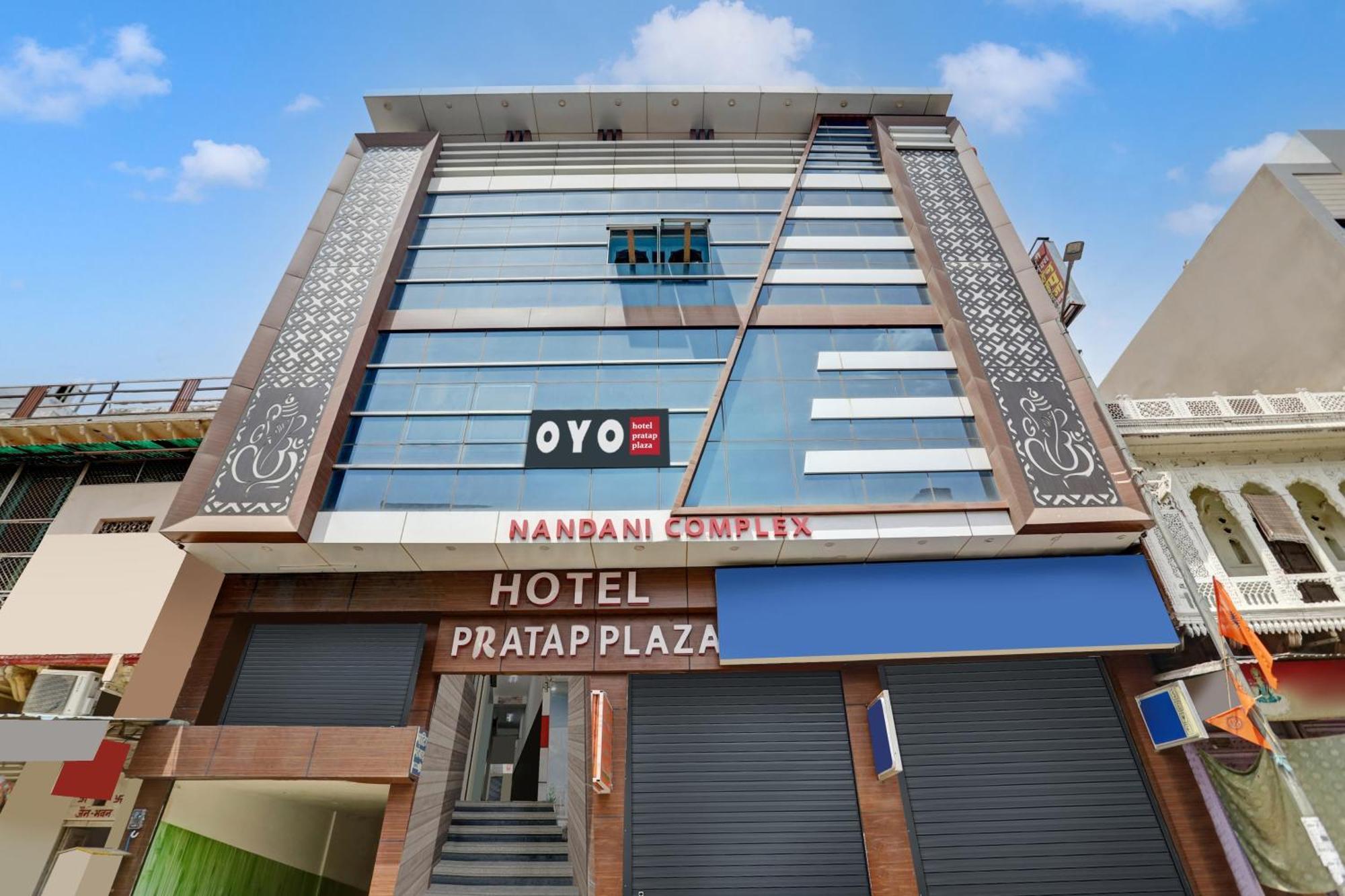 Oyo68974普拉塔普广场酒店 珀勒德布尔 外观 照片