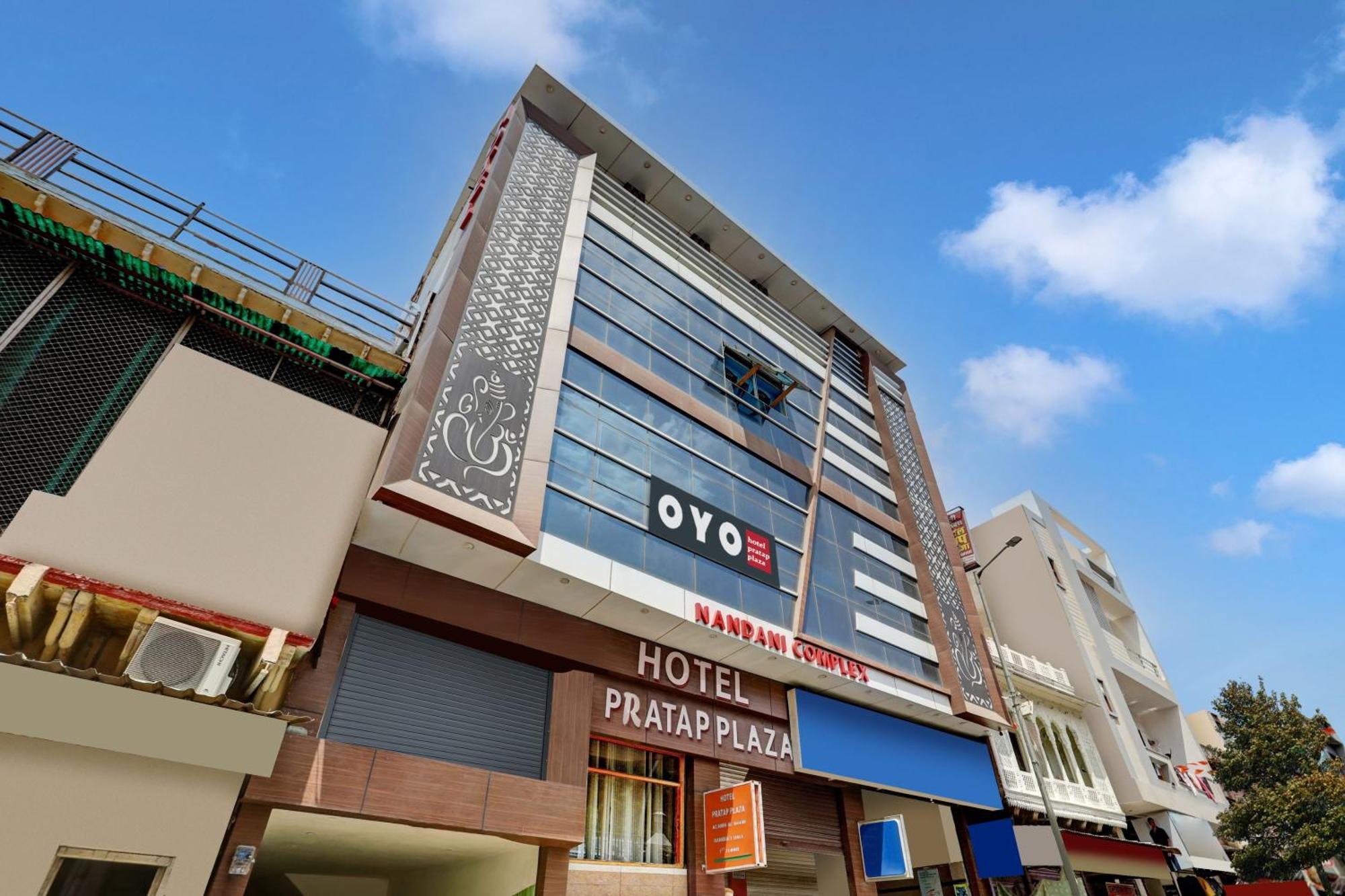 Oyo68974普拉塔普广场酒店 珀勒德布尔 外观 照片